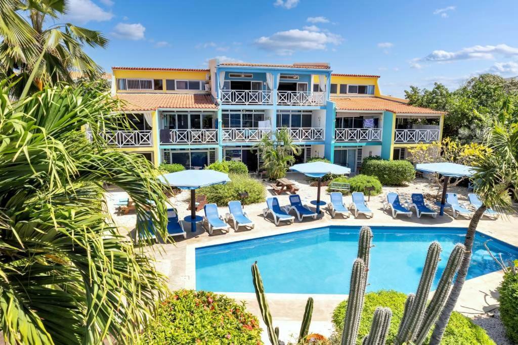קרלנדיק Bonaire Oceanfront Apartments מראה חיצוני תמונה