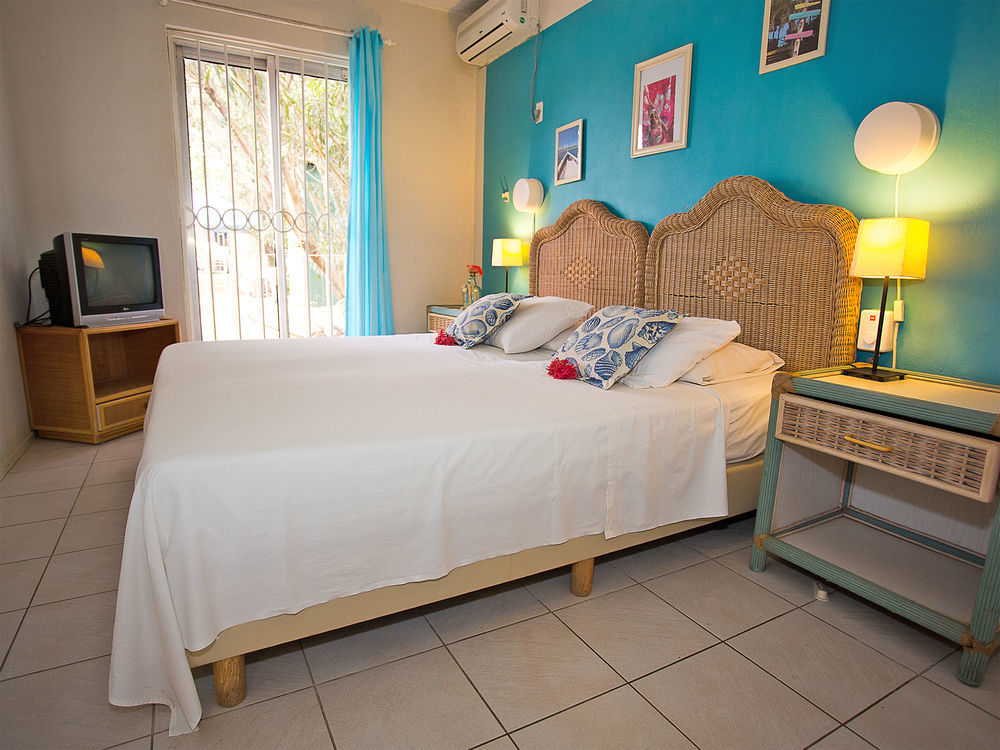 קרלנדיק Bonaire Oceanfront Apartments מראה חיצוני תמונה